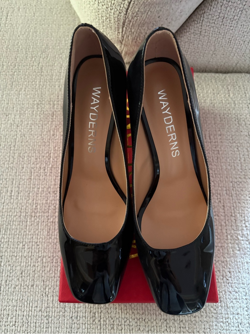 Wayderns Black Patent Leather Women's Heels - Sleek Square Toe Pumps
